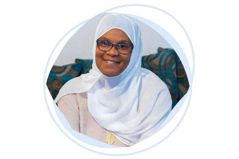 jamiila jones wearing glasses